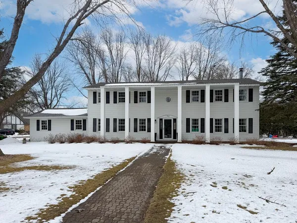 $360,000 | 1302 Ridgeway Road, Marshall, MN 56258