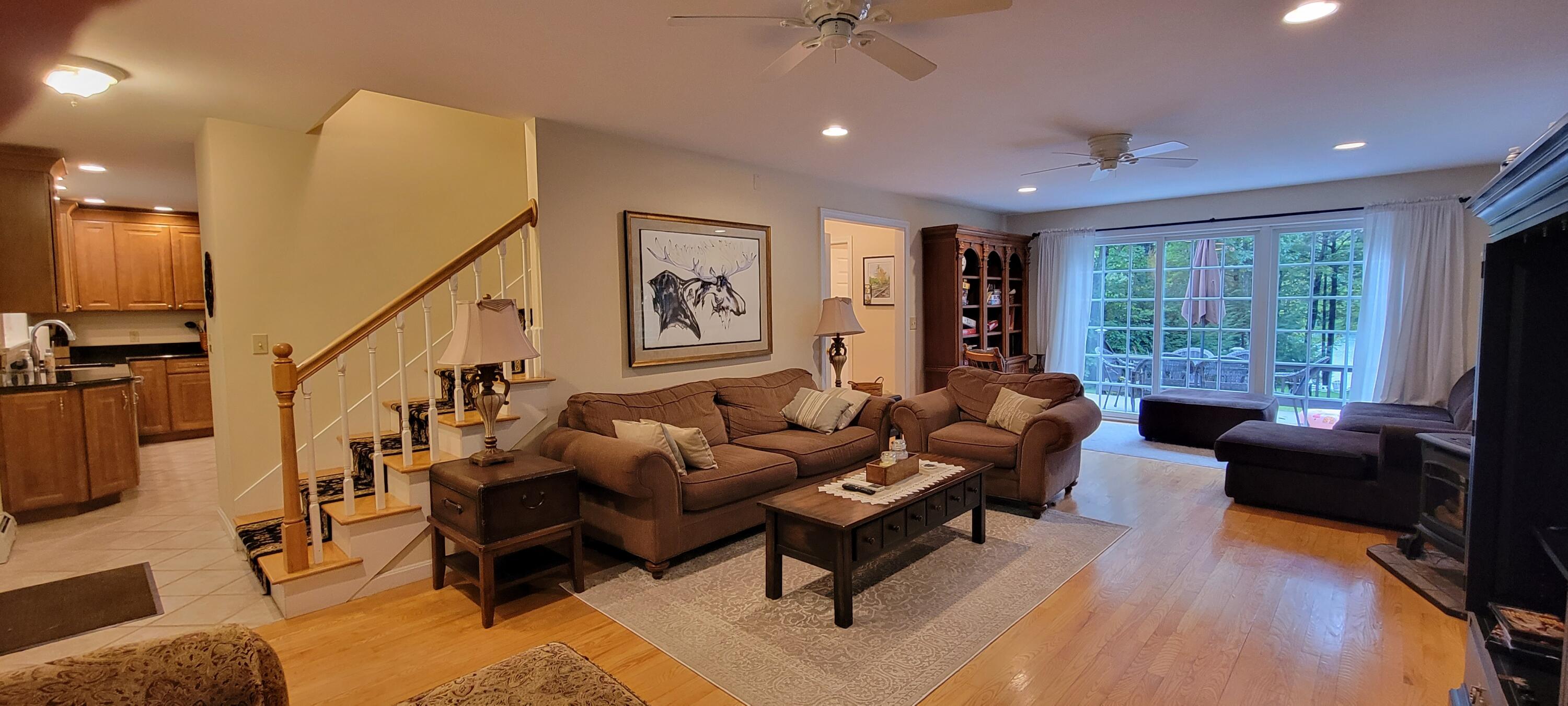 52 Twinleaf Lane Sidney, ME 04330 - Photo 18 of 25 10. Living Room