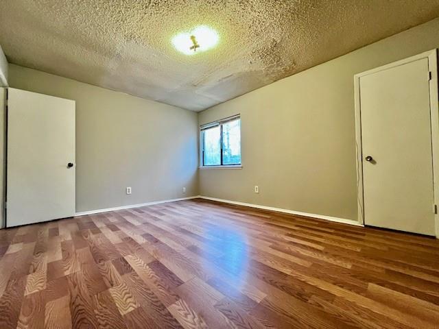 6495 Bannor Lane Peachtree Corners, GA 30092 - Photo 6 of 9