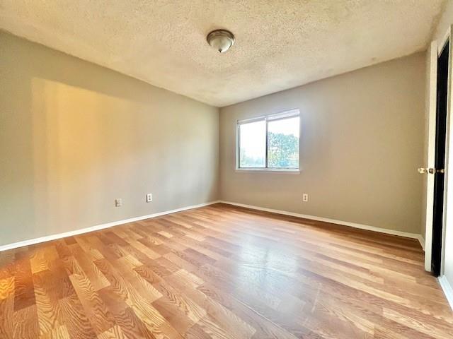 6495 Bannor Lane Peachtree Corners, GA 30092 - Photo 8 of 9