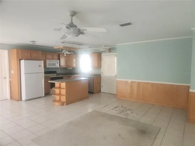 wooden floor in a room