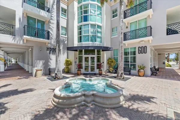 $3,600 | 600 South Dixie Highway, Unit 656, West Palm Beach, FL 33401
