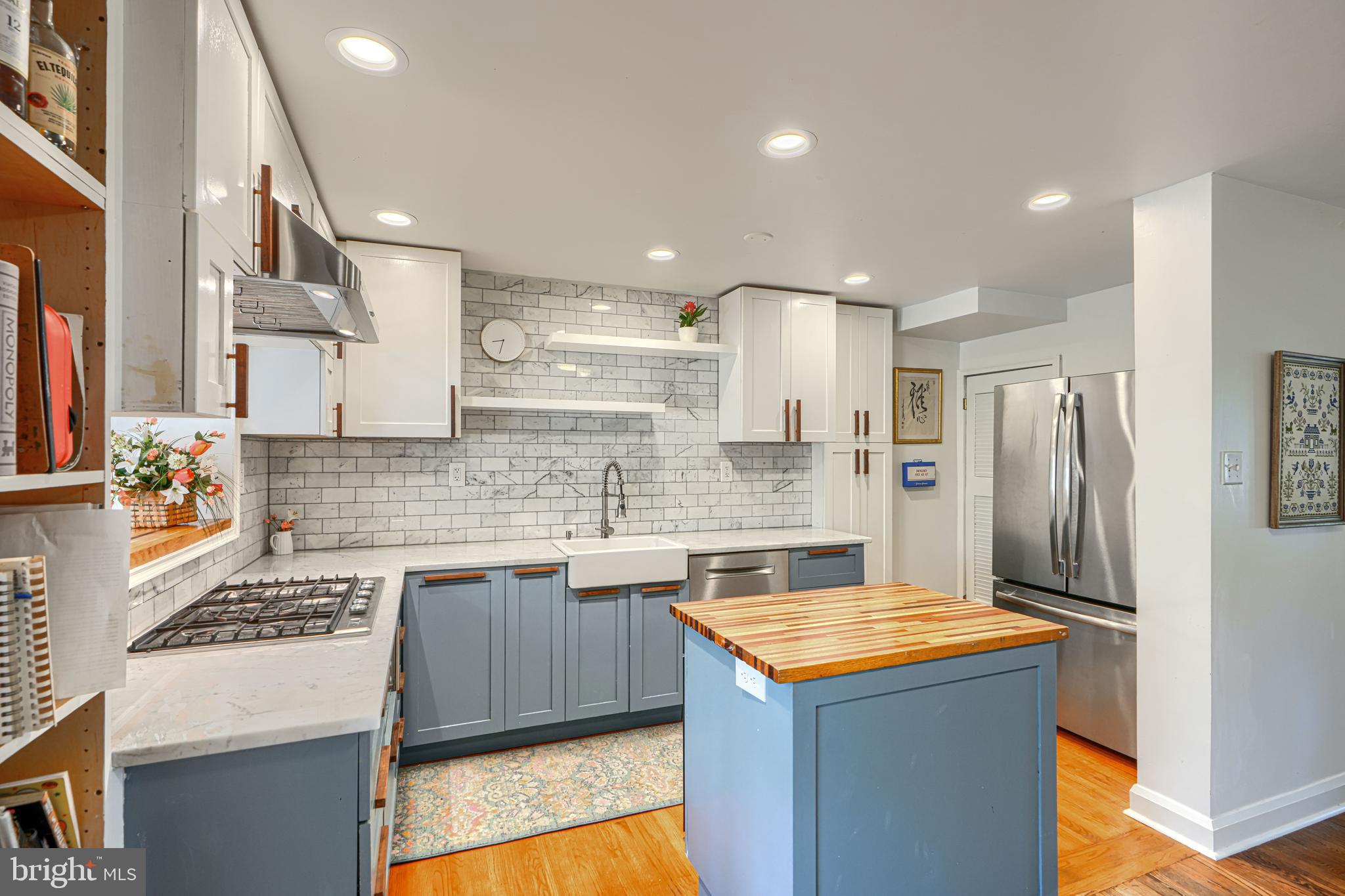 1627 Aberdeen Road Towson, MD 21286 - Photo 11 of 65 Recessed lighting