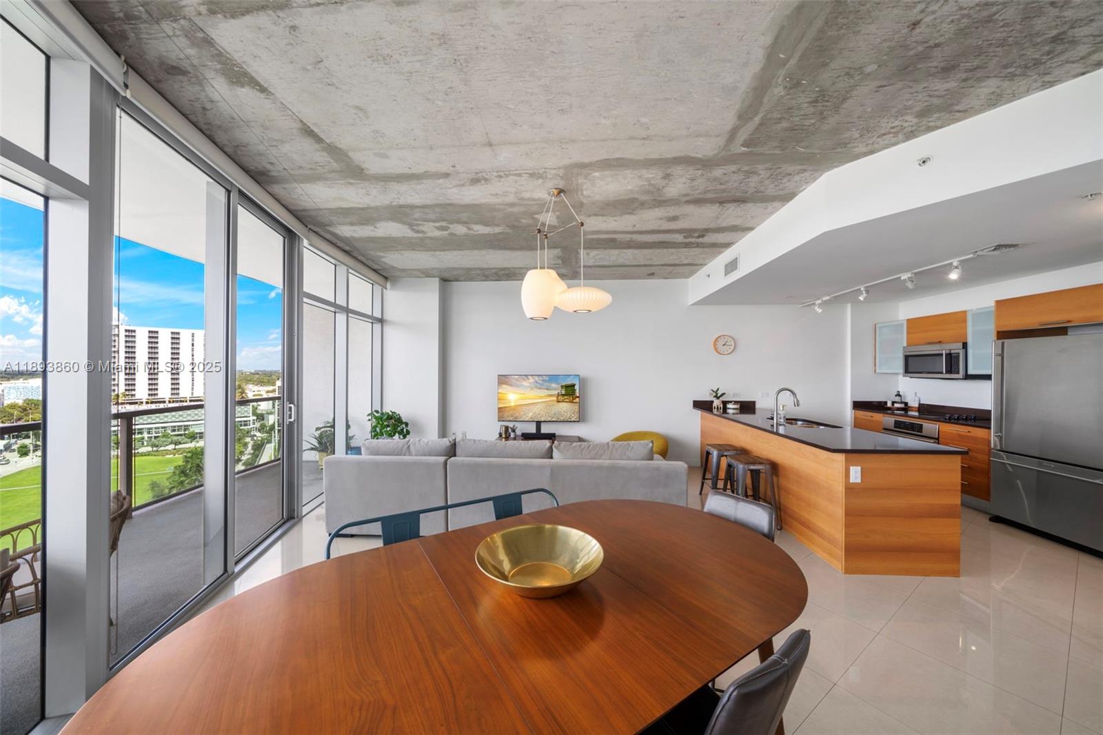 3301 Northeast 1st Avenue, Unit H1207 Miami, FL 33137 - Photo 8 of 43