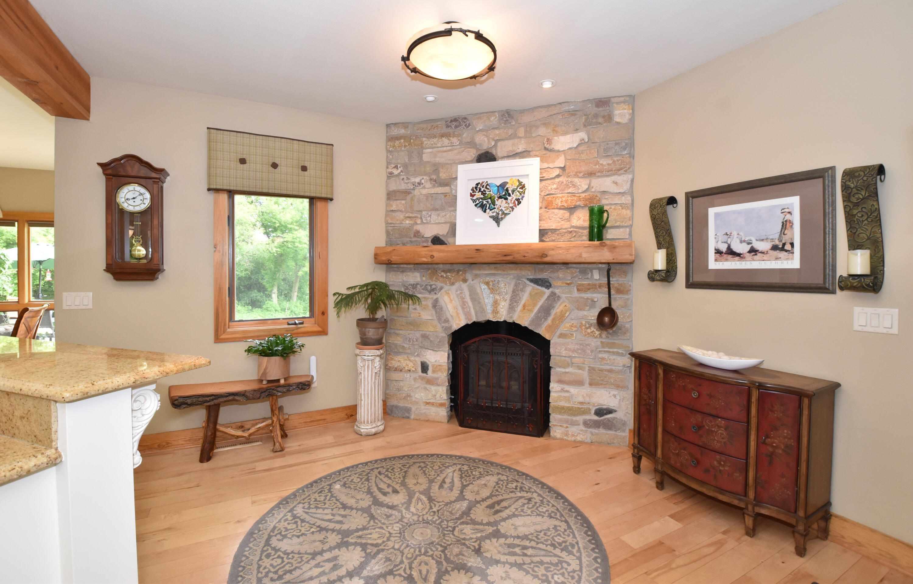 W395S3611 Hardscrabble Road Ottawa, WI 53118 - Photo 13 of 63 Hearth Room