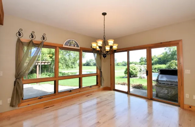 $2,900,800 | W395S3611 Hardscrabble Road, Ottawa, WI 53118