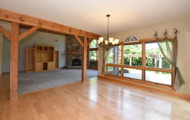 $2,900,800 | W395S3611 Hardscrabble Road, Ottawa, WI 53118