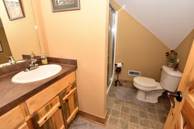 $2,900,800 | W395S3611 Hardscrabble Road, Ottawa, WI 53118