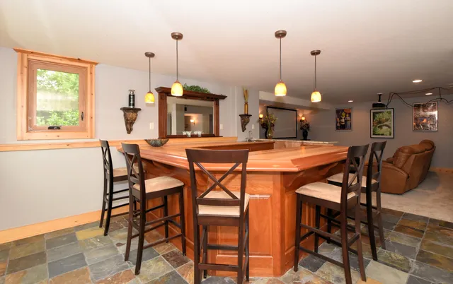 $2,900,800 | W395S3611 Hardscrabble Road, Ottawa, WI 53118