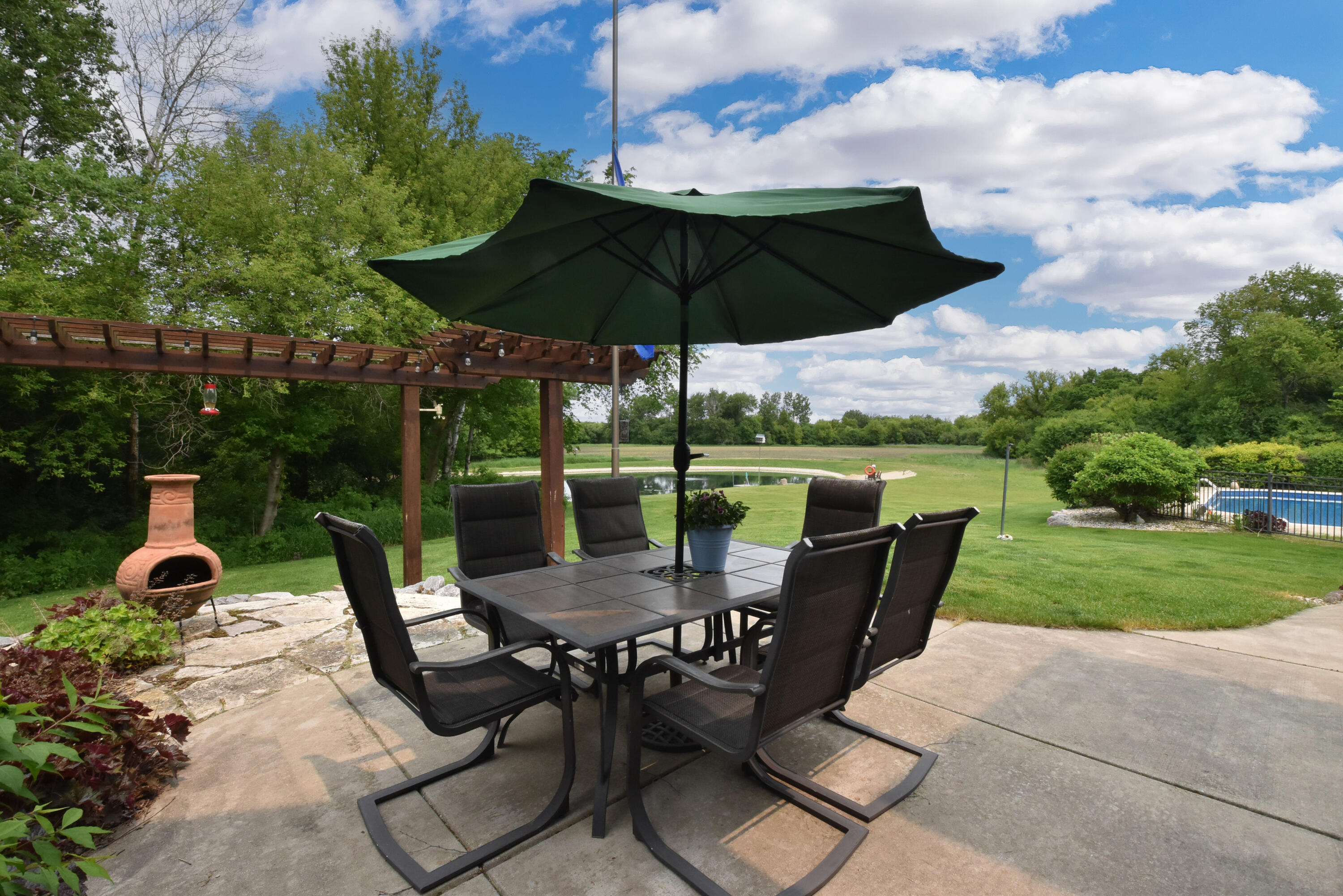 W395S3611 Hardscrabble Road Ottawa, WI 53118 - Photo 39 of 63 Patio 2