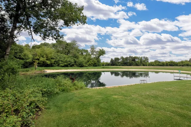 $2,900,800 | W395S3611 Hardscrabble Road, Ottawa, WI 53118