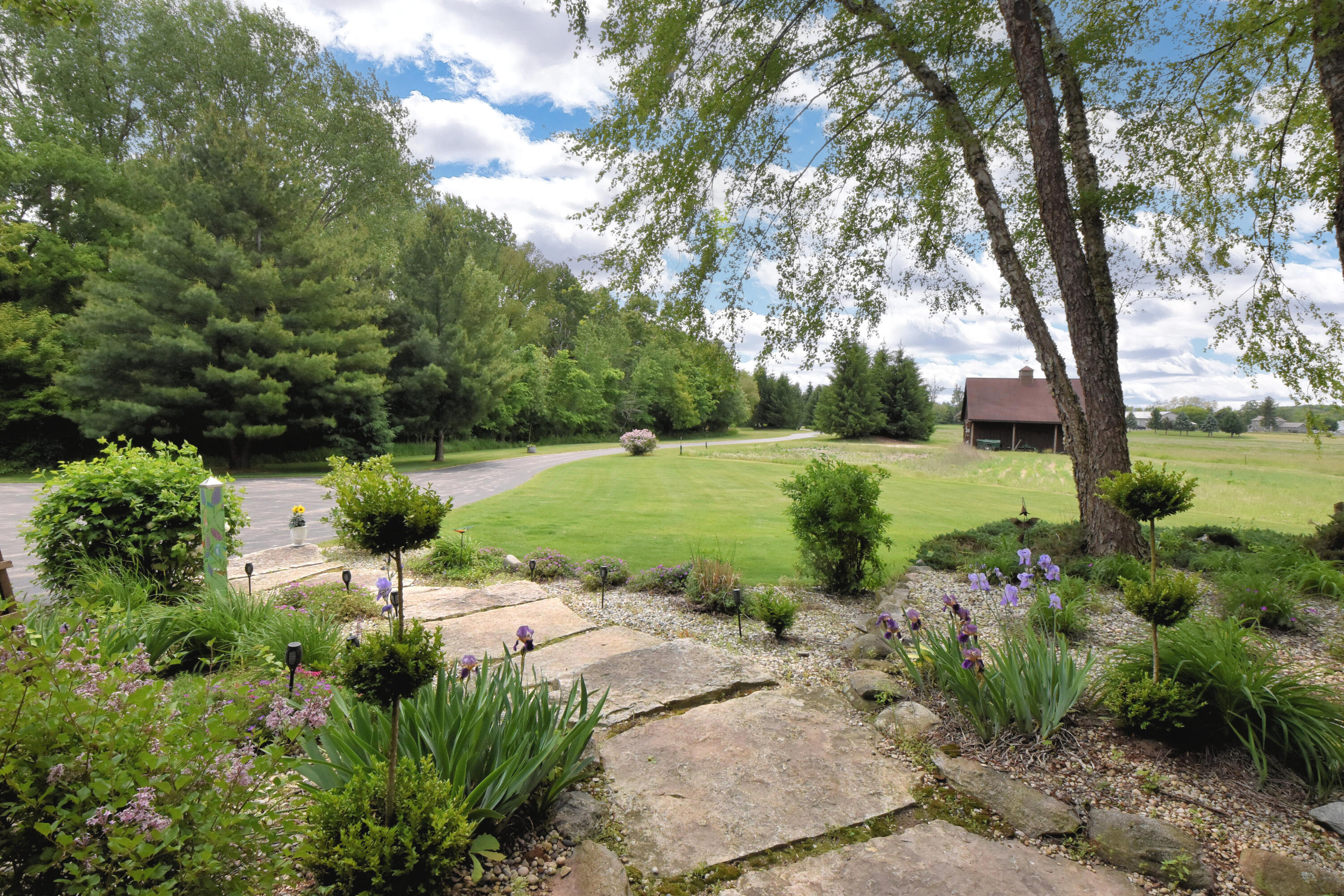 W395S3611 Hardscrabble Road Ottawa, WI 53118 - Photo 63 of 63 Stone Walk