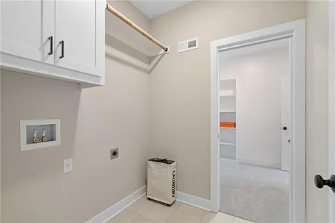 $687,950 | 25006 West 141st Street, Olathe, KS 66061