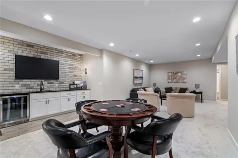 $687,950 | 25006 West 141st Street, Olathe, KS 66061