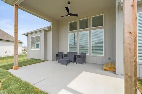 $687,950 | 25006 West 141st Street, Olathe, KS 66061