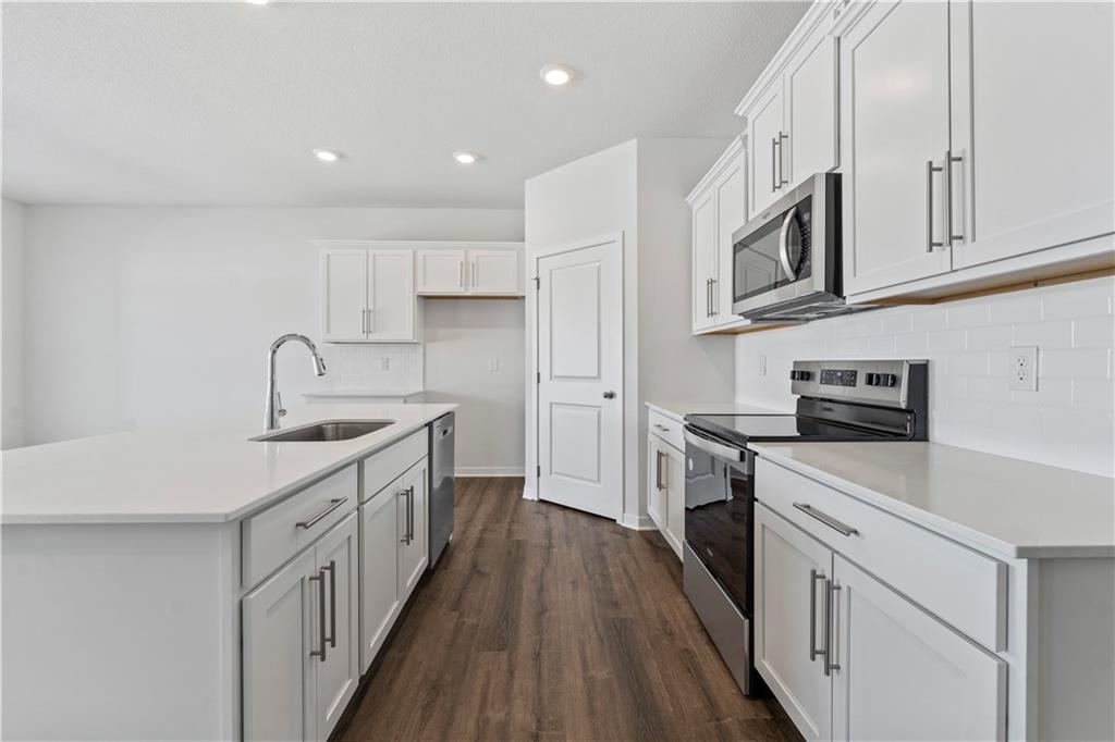 17771 Red Bird Street Gardner, KS 66030 - Photo 11 of 31