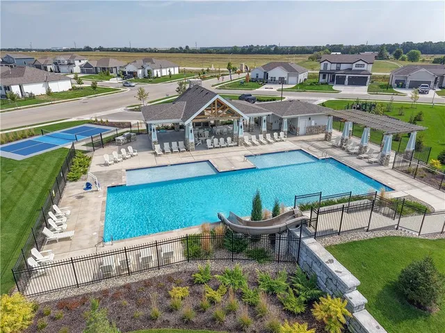 $419,990 | 17771 Red Bird Street, Gardner, KS 66030