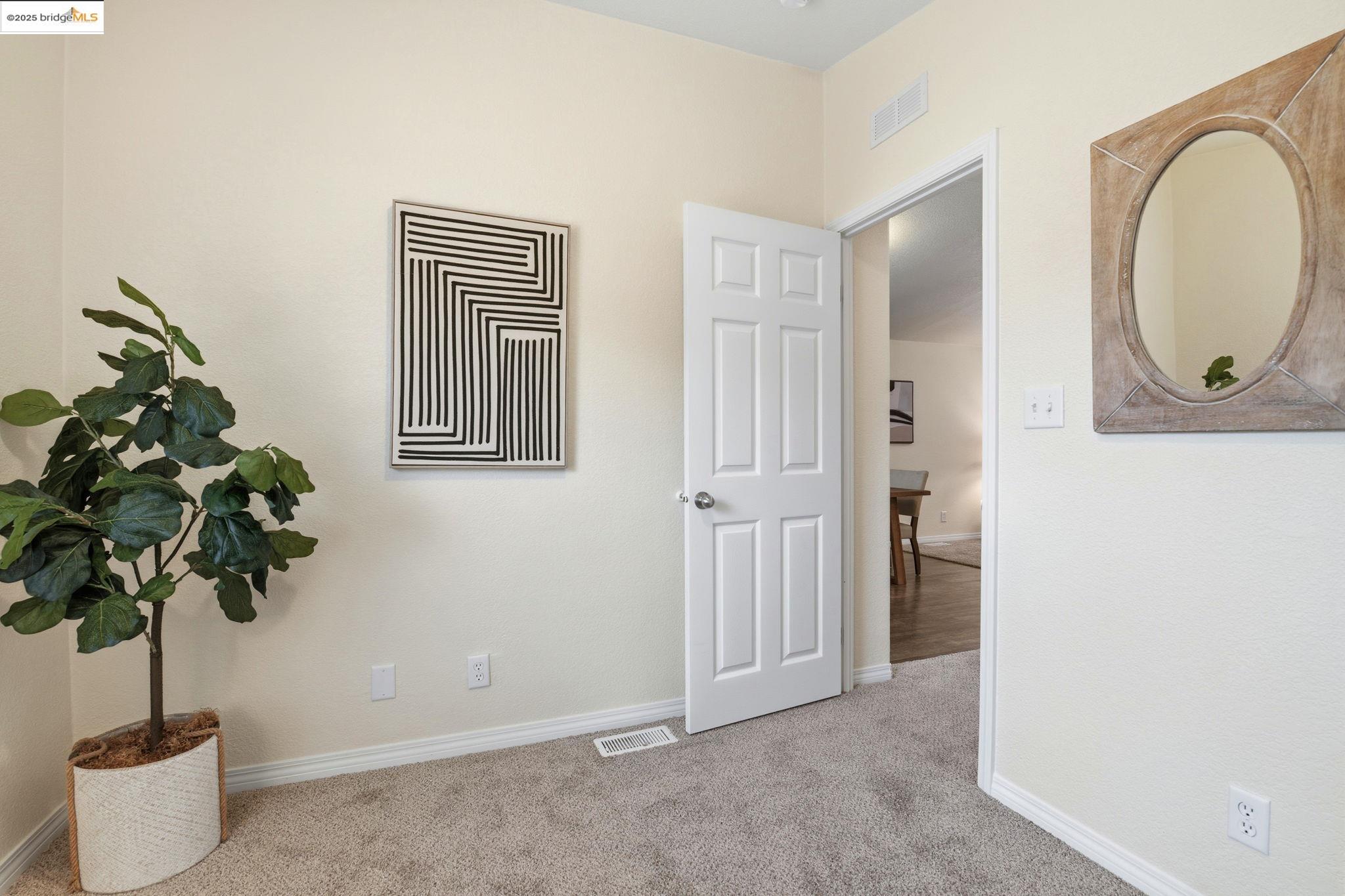 16711 Marsh Creek Road, Unit 111 Clayton, CA 94517 - Photo 20 of 34 a view of a entryway with wooden floor