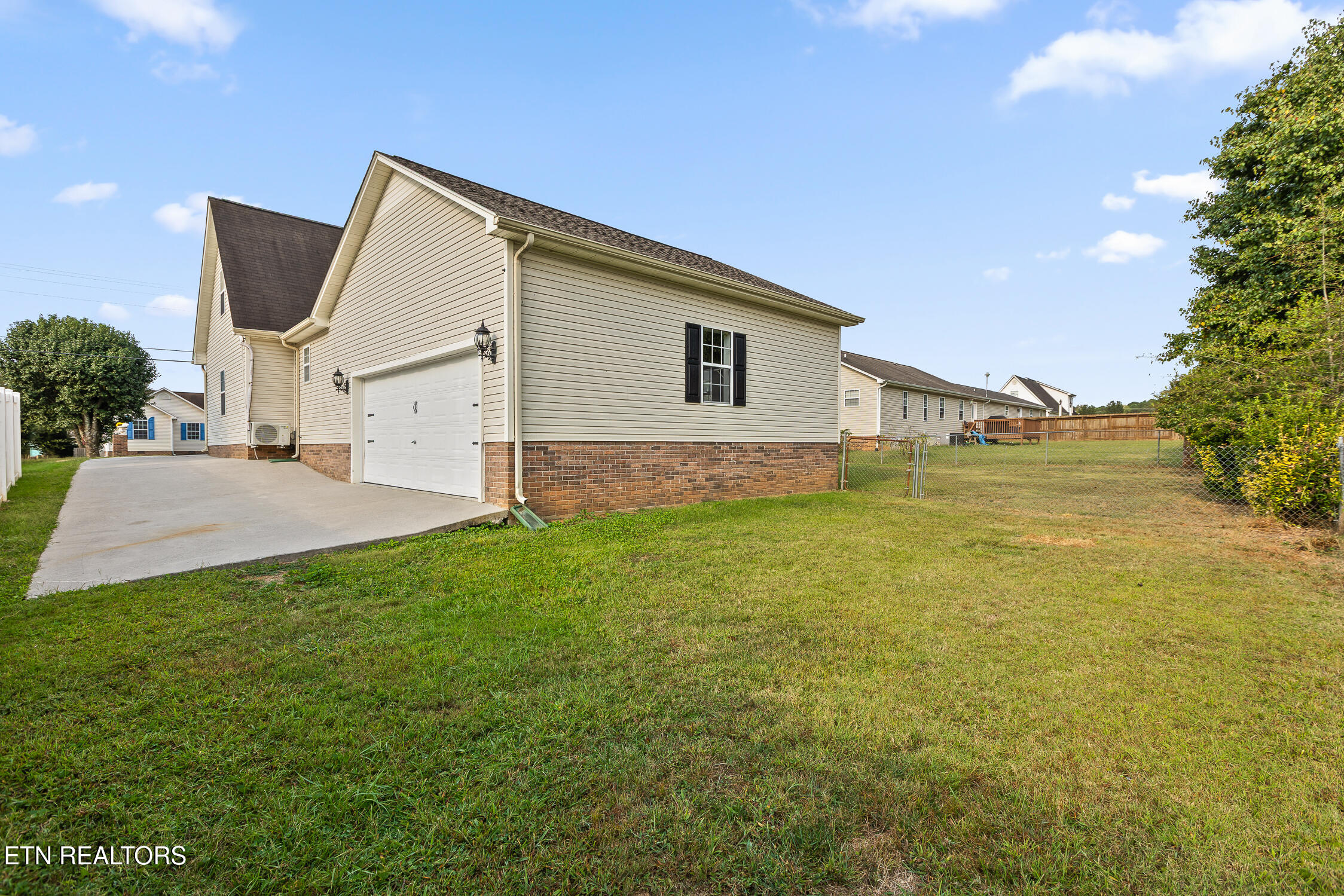 189 Christian Drive Cleveland, TN 37312 - Photo 5 of 36 32-Christian Dr-11