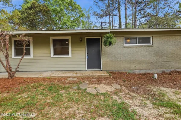$219,900 | 106 Murial Street, Clinton, MS 39056
