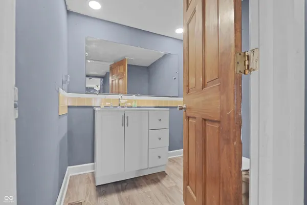 $220,000 | 5429 Gambel Road, Indianapolis, IN 46221