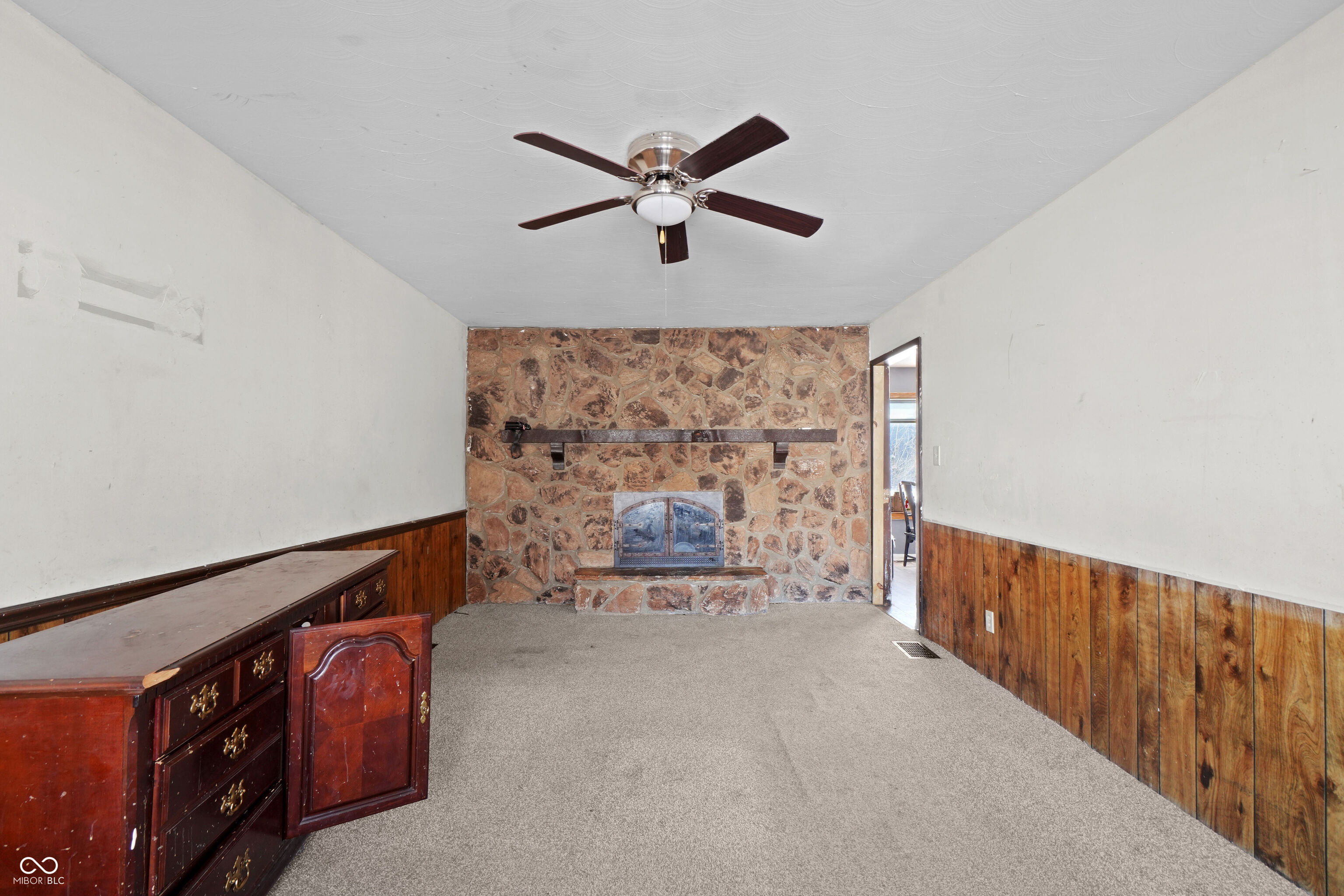 5429 Gambel Road Indianapolis, IN 46221 - Photo 7 of 18