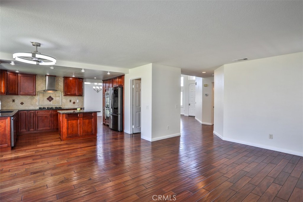20696 Brana Road Riverside, CA 92508 - Photo 13 of 63 Gallery Image 13