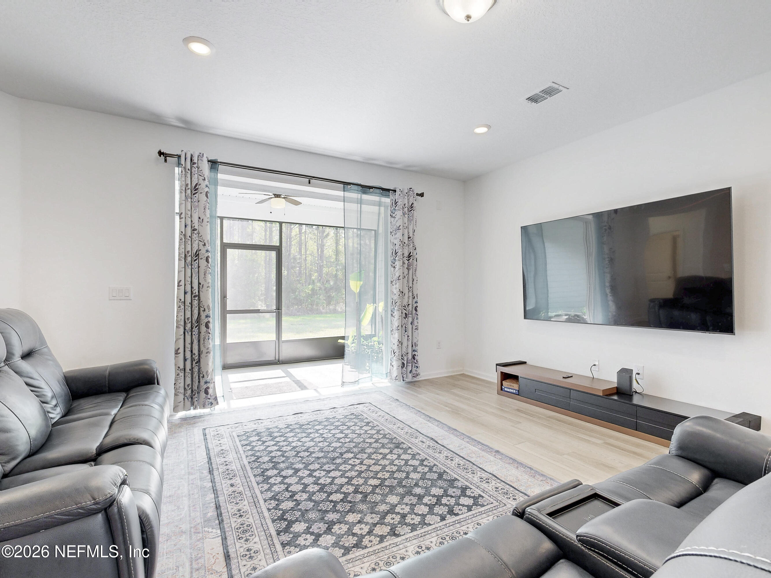 401 Archstone Way St. Augustine, FL 32092 - Photo 12 of 46 401 Archstone Way-005