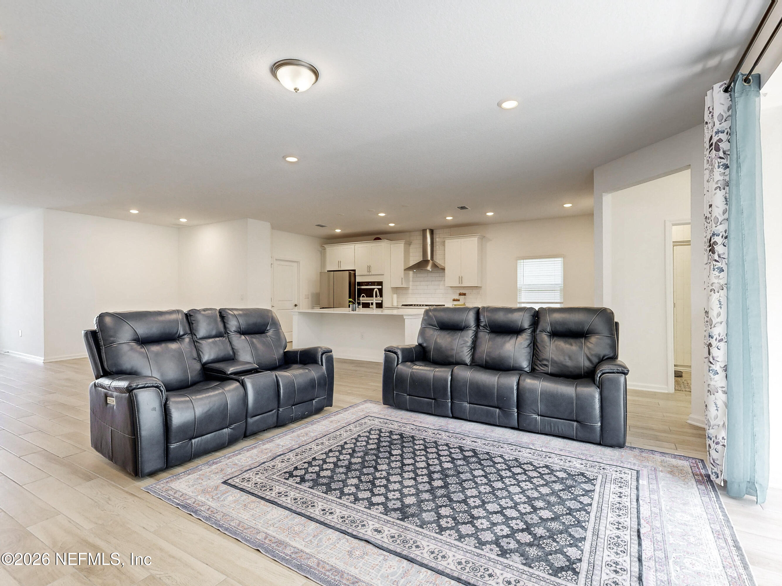 401 Archstone Way St. Augustine, FL 32092 - Photo 14 of 46 401 Archstone Way-039