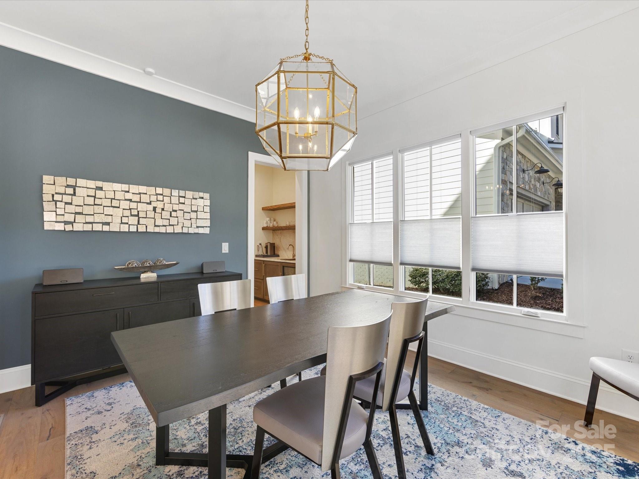 5706 Closeburn Road Charlotte, NC 28209 - Photo 8 of 47 Gallery Image 8