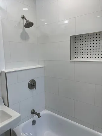 $2,575 | 214 Poppy Avenue, Monrovia, CA 91016