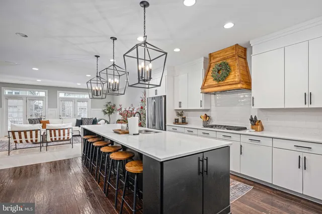 $750,000 | 13742 Senea Drive, Gainesville, VA 20155