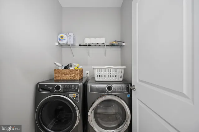 $750,000 | 13742 Senea Drive, Gainesville, VA 20155