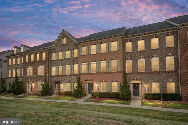 $750,000 | 13742 Senea Drive, Gainesville, VA 20155