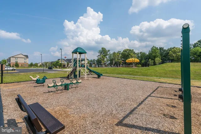 $750,000 | 13742 Senea Drive, Gainesville, VA 20155