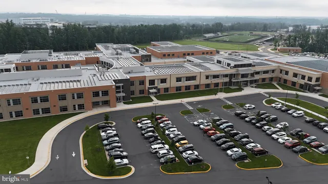 $750,000 | 13742 Senea Drive, Gainesville, VA 20155