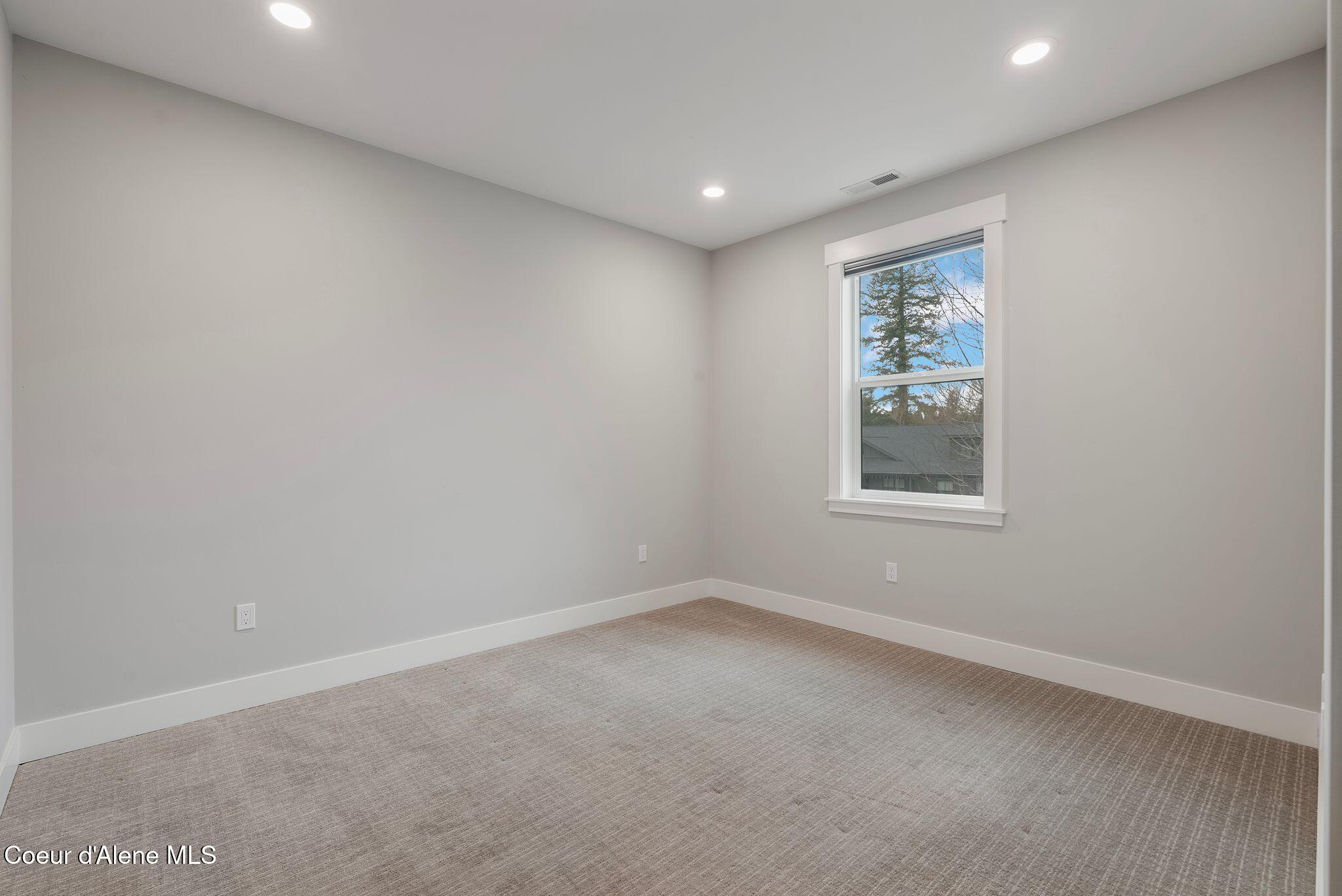 141 Madera Drive Sandpoint, ID 83864 - Photo 29 of 45 24_DSC08329