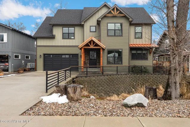 $875,500 | 141 Madera Drive, Sandpoint, ID 83864