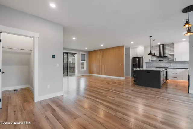 $875,500 | 141 Madera Drive, Sandpoint, ID 83864