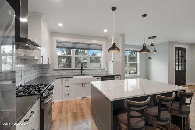 $875,500 | 141 Madera Drive, Sandpoint, ID 83864