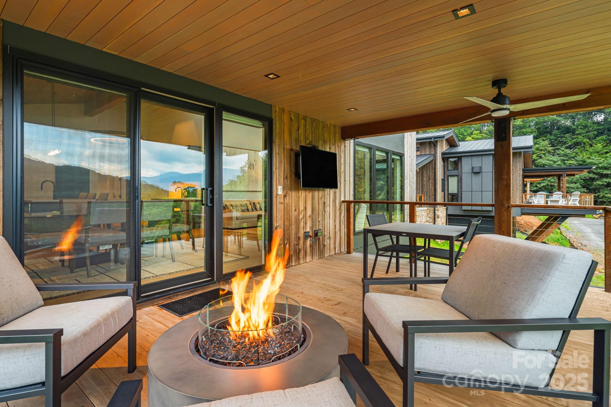 29 Switchgrass Way, Unit 405 Sylva, NC 28779 - Photo 12 of 40