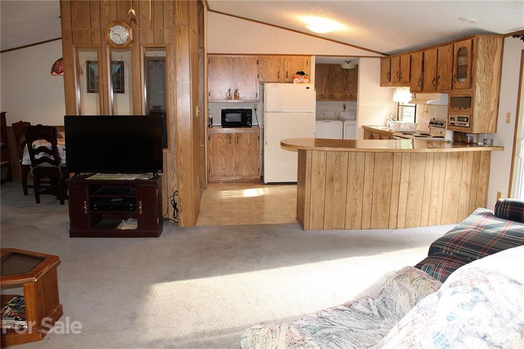 2087 Roby Martin Road Lenoir, NC 28645 - Photo 8 of 28 Gallery Image 8