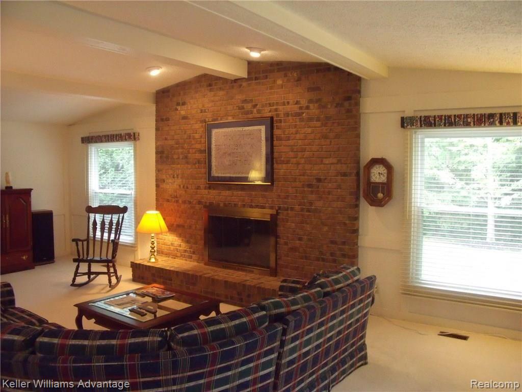 36941 Fox Run Farmington Hills, MI 48331 - Photo 23 of 49
