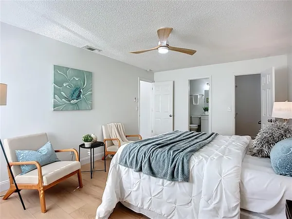 $2,000 | 2014 Hampstead Circle, Sun City Center, FL 33573