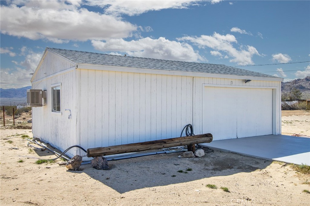 63365 Cobalt Road Joshua Tree, CA 92252 - Photo 19 of 22