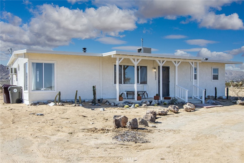 63365 Cobalt Road Joshua Tree, CA 92252 - Photo 3 of 22
