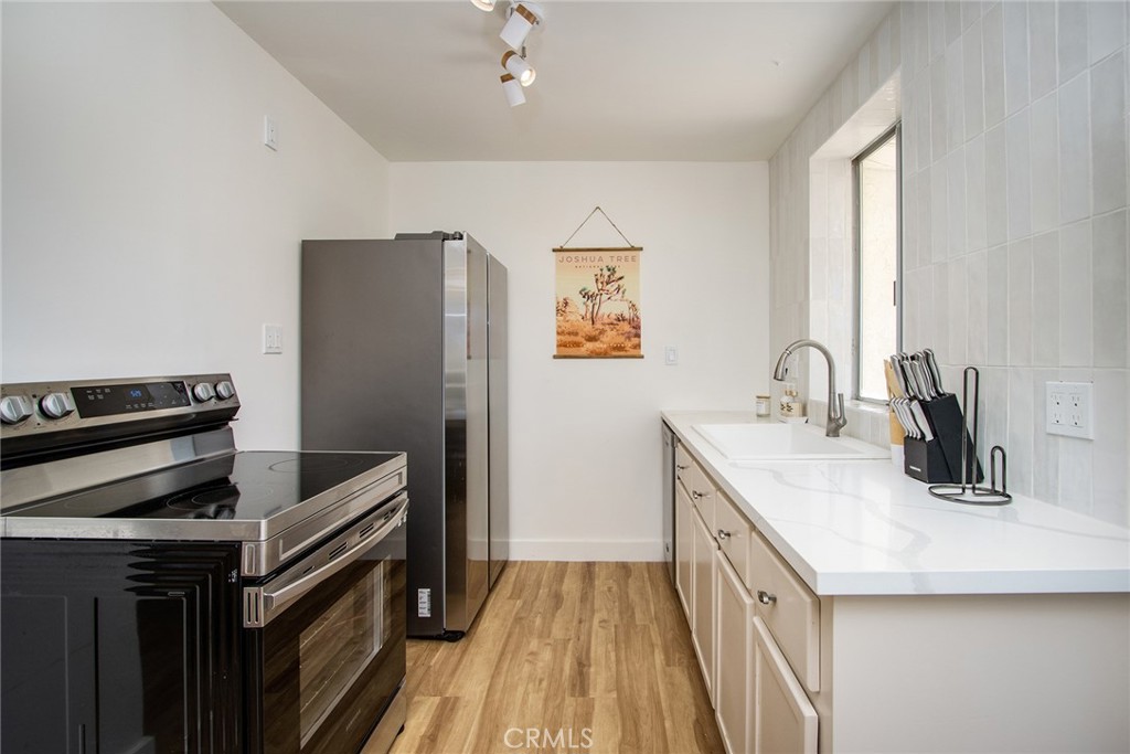 63365 Cobalt Road Joshua Tree, CA 92252 - Photo 9 of 22