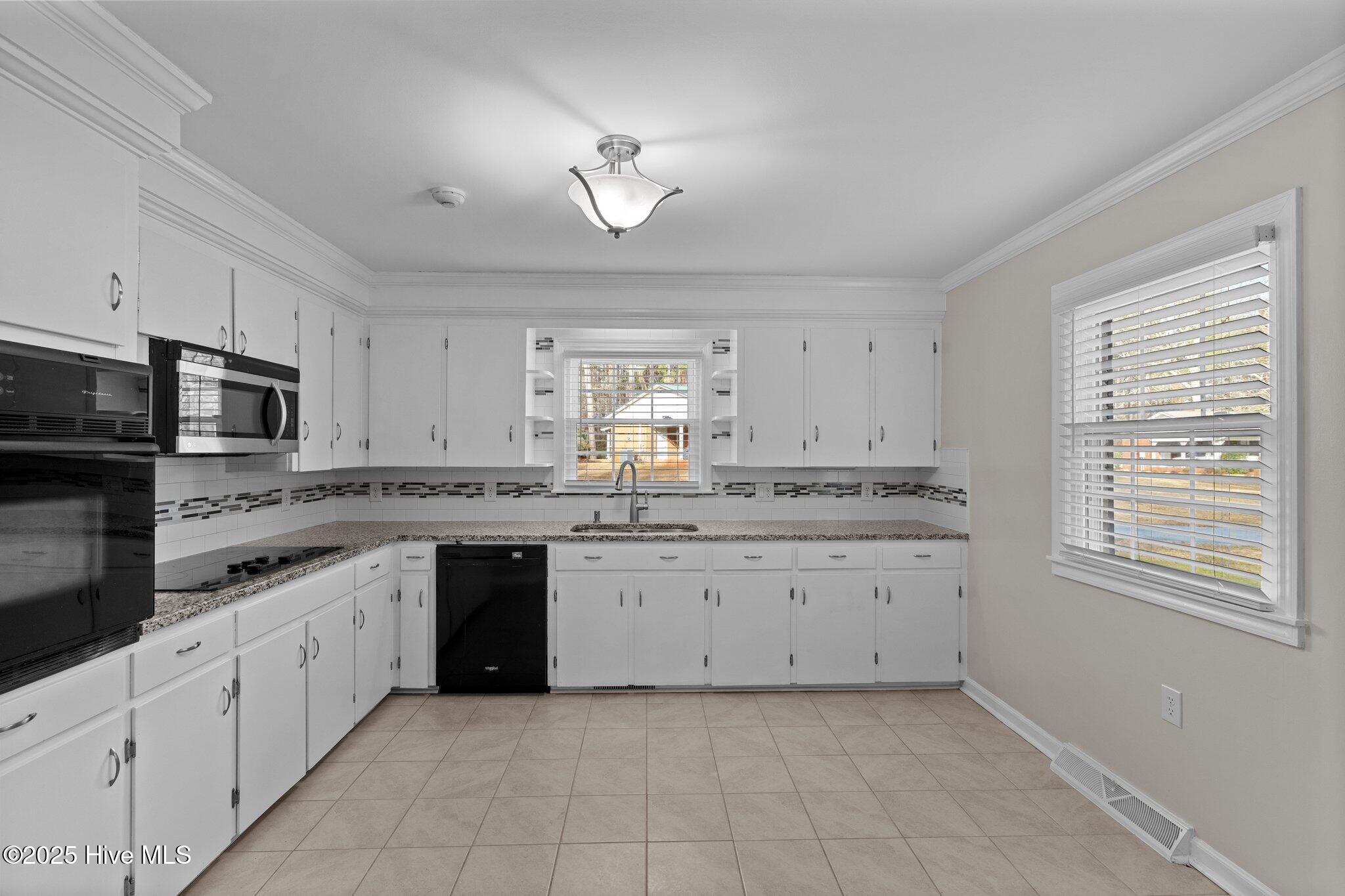 108 Ridgewood Circle Washington, NC 27889 - Photo 14 of 55 22-web-or-mls-BLS_0042