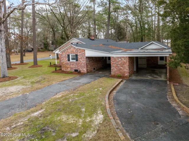 $357,000 | 108 Ridgewood Circle, Washington, NC 27889