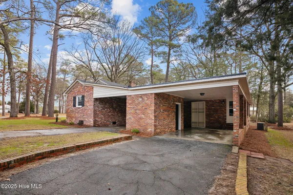 $357,000 | 108 Ridgewood Circle, Washington, NC 27889